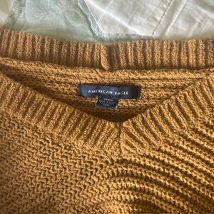 American Eagle Chunky Knit Sweater – Size M